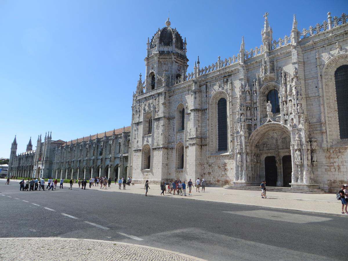 Go Native Lisbon - Principe Real Lägenhet Exteriör bild